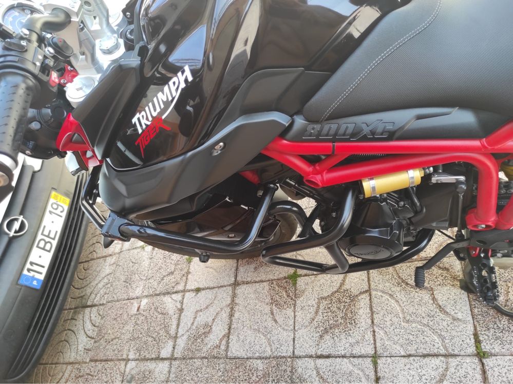 Triumph tiger 800