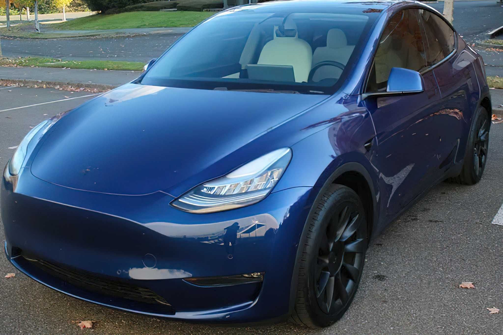 Tesla Model Y  2020