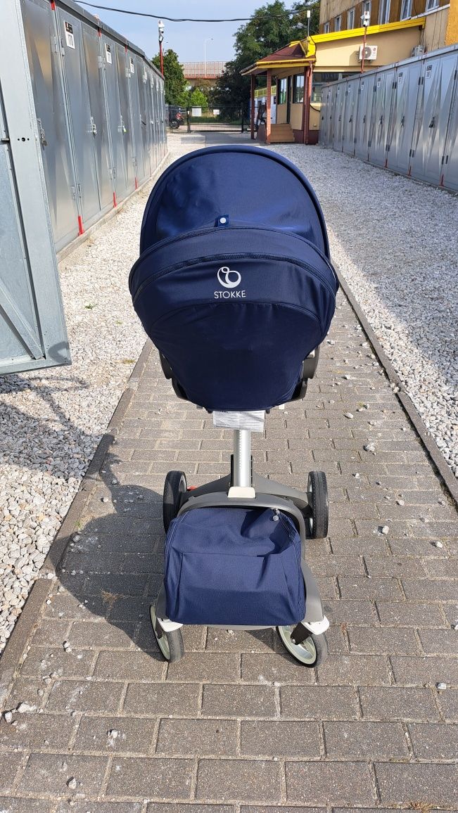 STOKKE XPLORY v4 wózek spacerowy + gondola