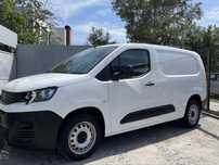 Faço pequenos transporte