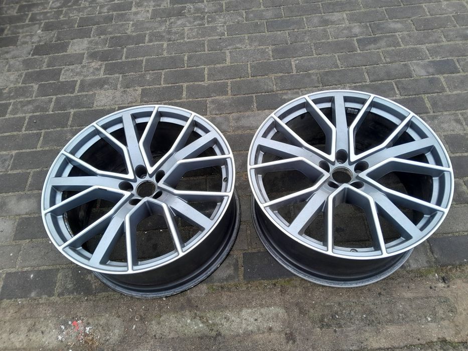 Oryginalne 21calowe alufelgi Audi Rs6 C7 bicolor 9.5x21et25 4G0