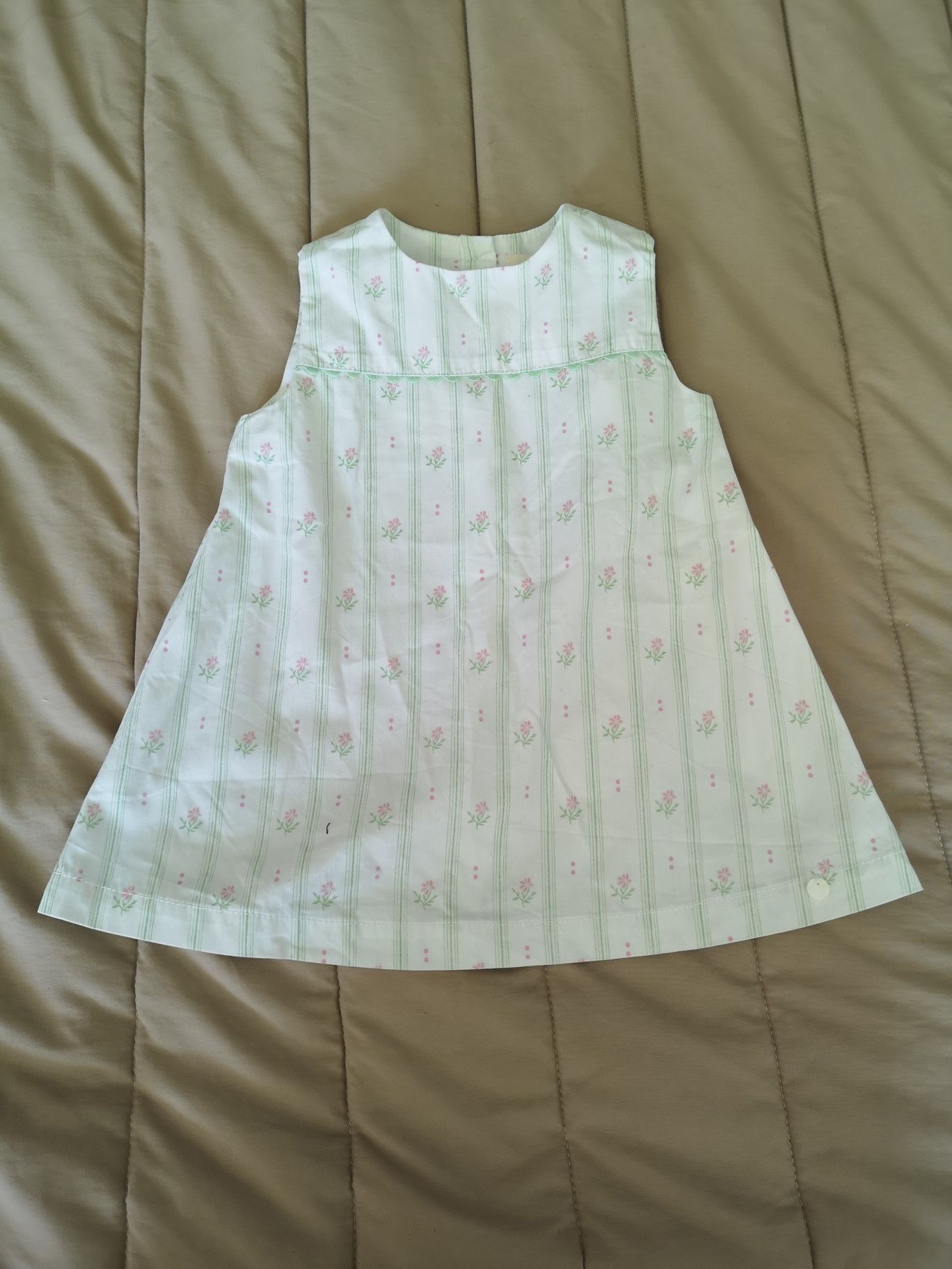 Vestido de verão 6-9m