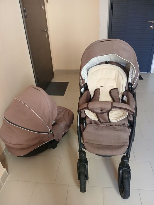 Продам коляску 2 в одному.Самовивіз з Немішаєво