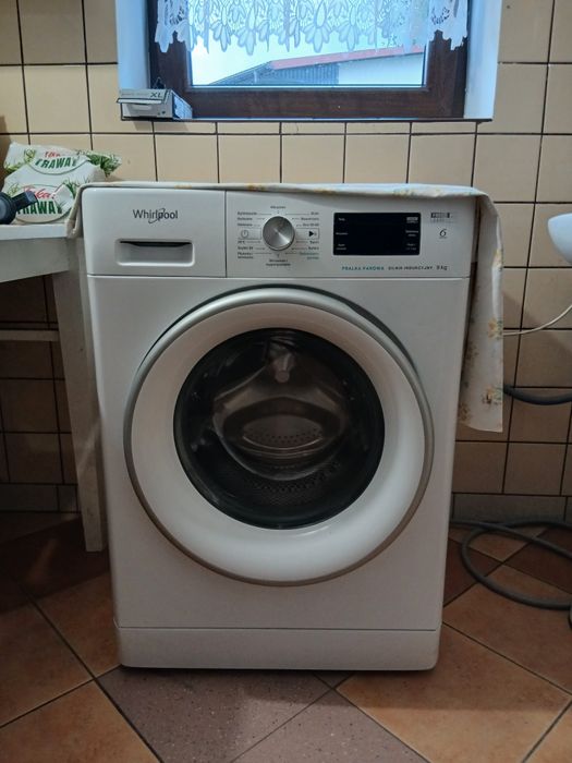 Pralka Whirlpool