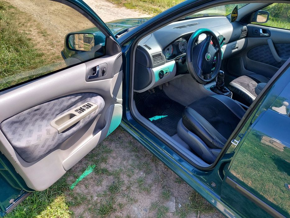 Продам машину...