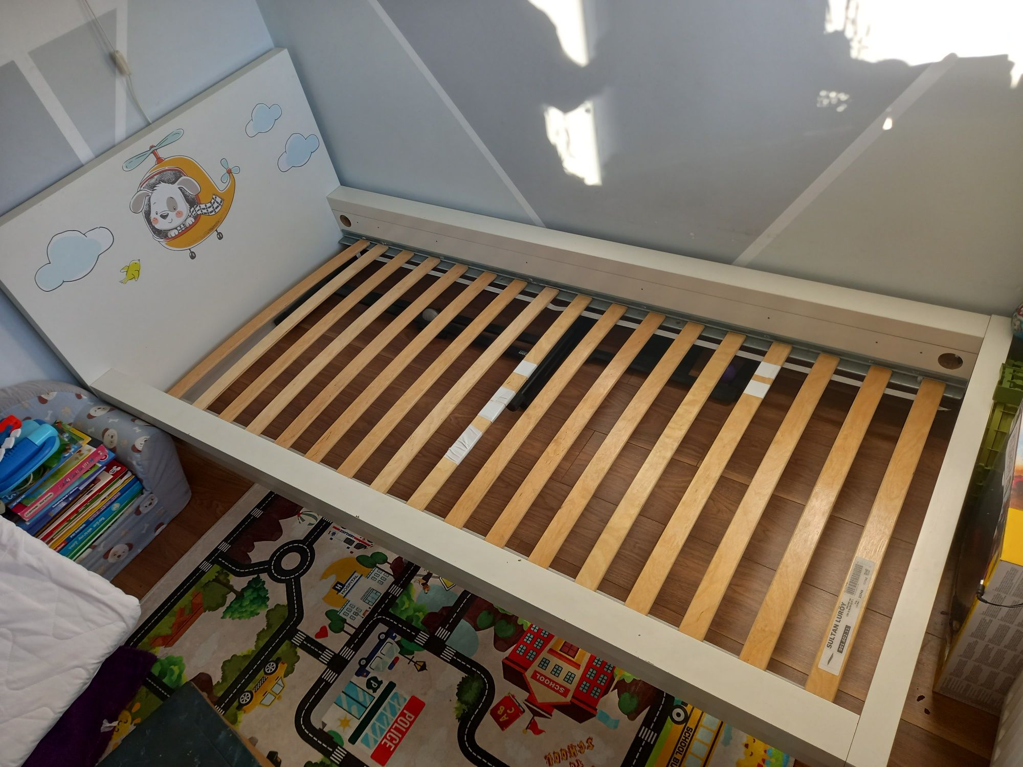Łóżko ikea białe