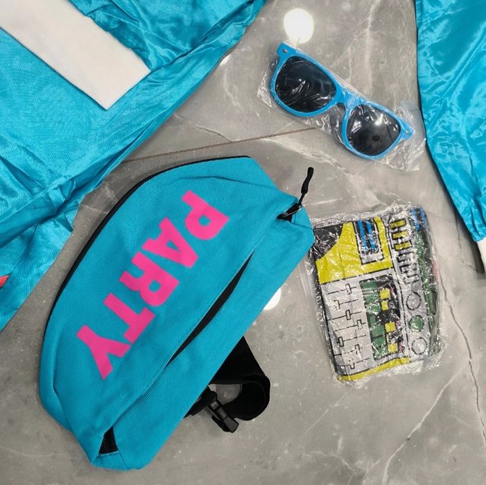 Dres lata 80, impreza PRL.  rozmiar 2XL