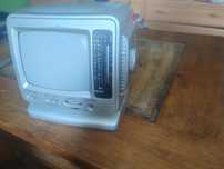 Telewizor z radiem