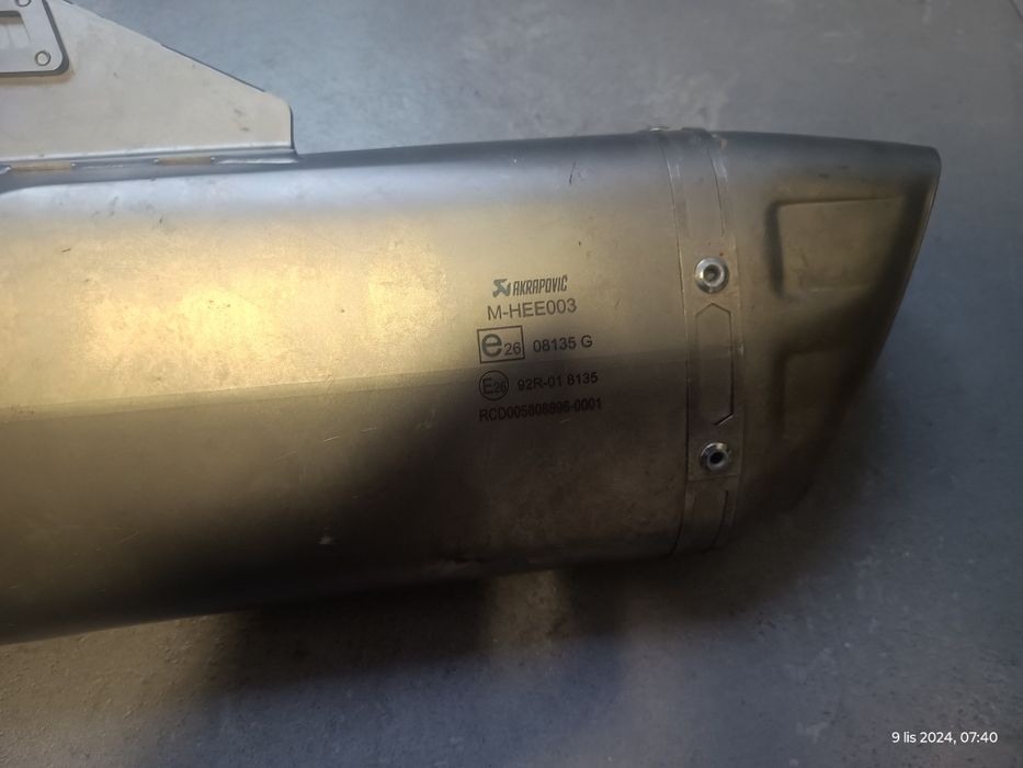 Wydech tłumik acrapovic Yamaha r1