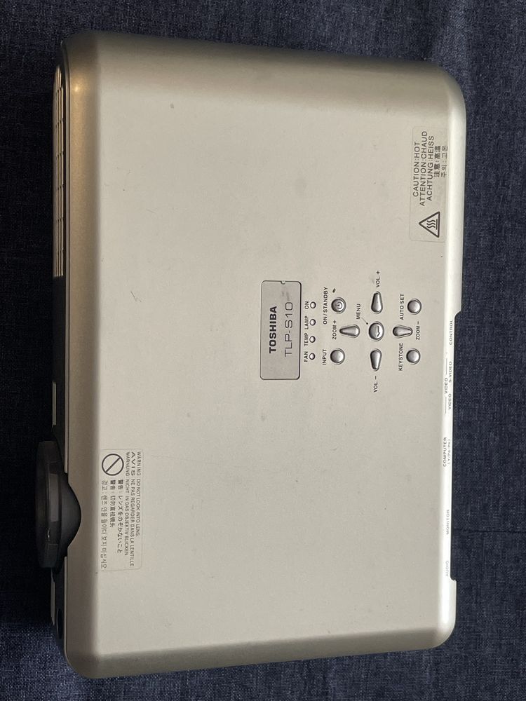 Проектор Toshiba TLP-S10