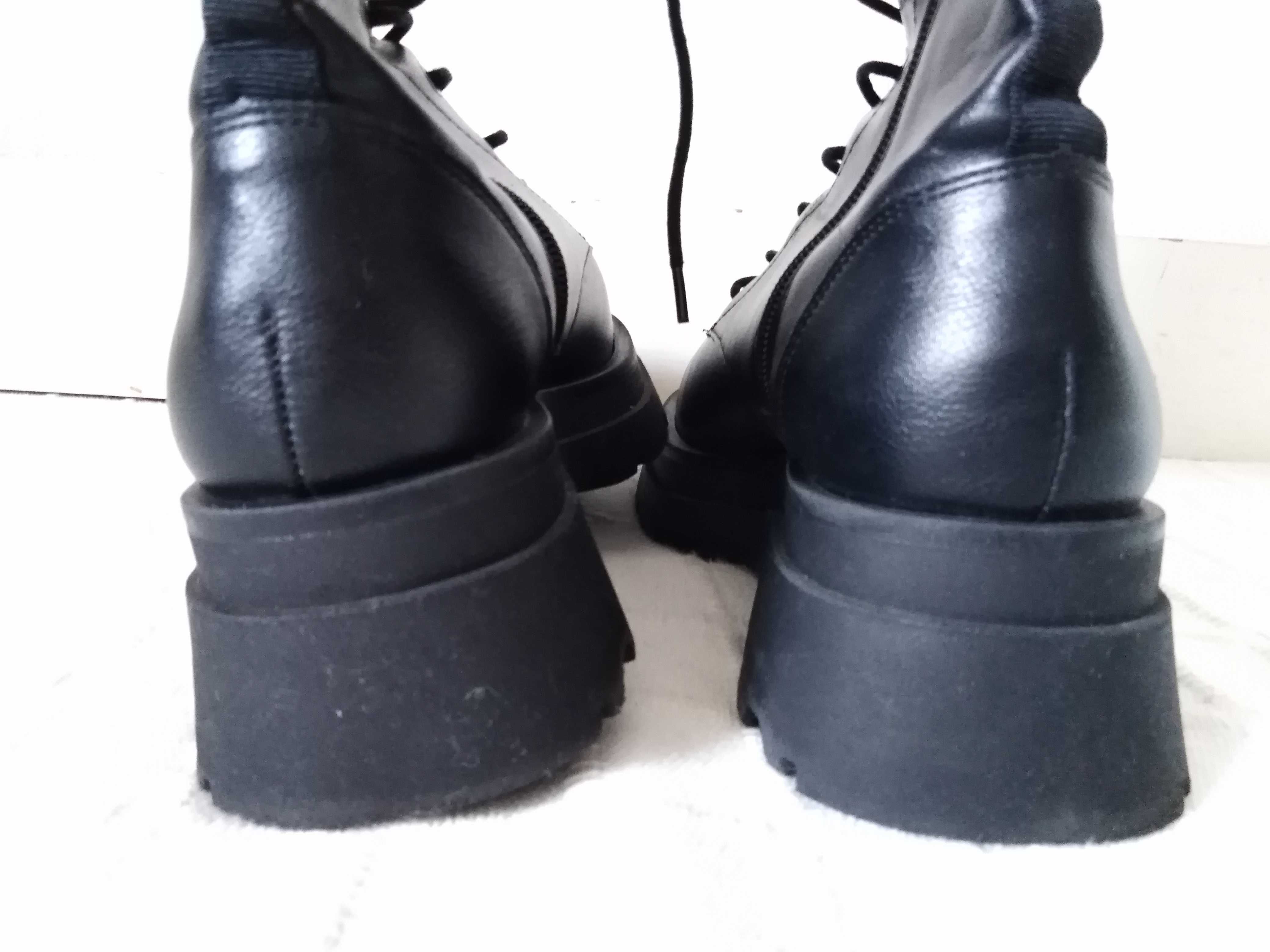 Botas Negras Stradivarius 38