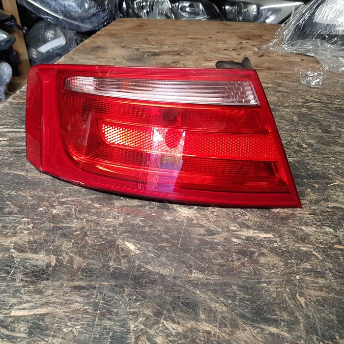 lampa tył Audi A5 8T0