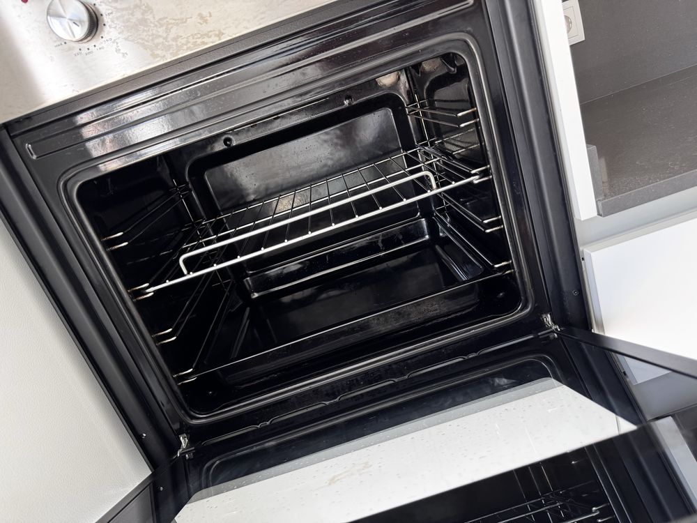 Forno / Maquina Lavar Loica / Microondas