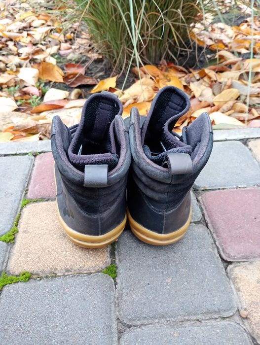 Кроссовки Vivobarefoot Primus 38