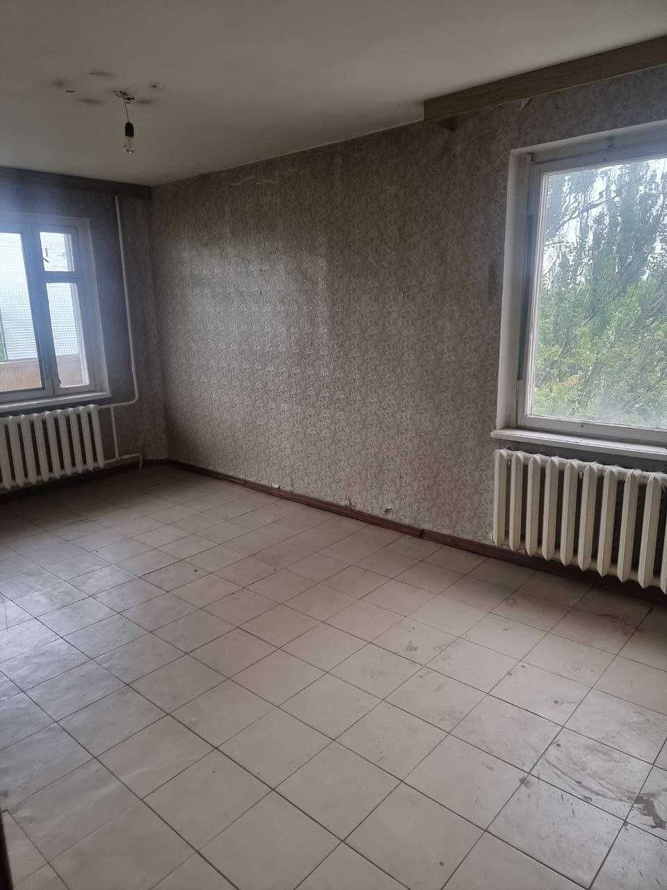 Продам 3 комнатную квартиру по ул. Свитальского ( ост Молодежный, )