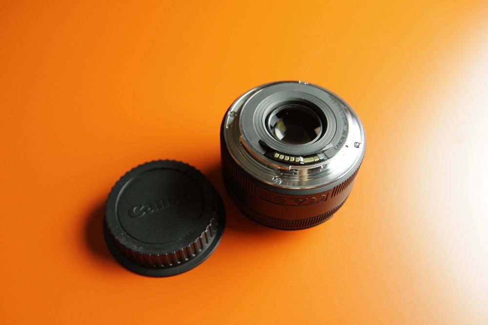 4Canon EOS 700D + canon 50mm