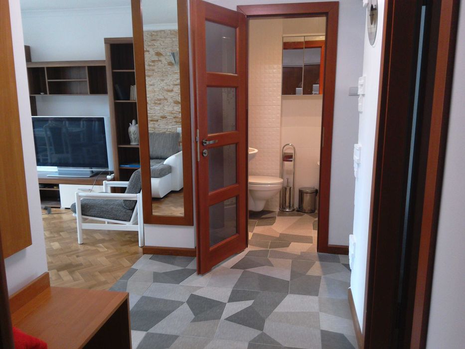 Mieszkanie 2 pokoje, 46 m, 1 piętro, centrum, PL/ENG/UKR