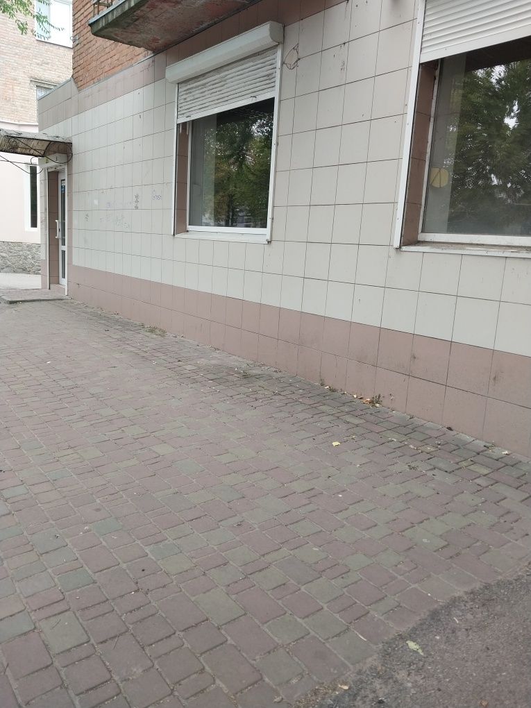 Продаж  приміщення, 40 кв.район центрального ринку.