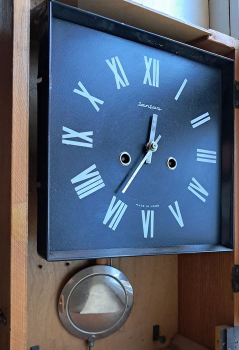 Настенные часы с боем Янтарь СССР на ходу