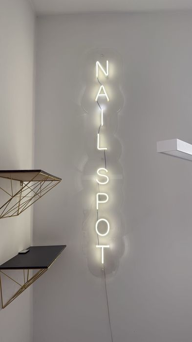 Neon Beauty Nails spot salon paznokcie lampa led paznokcie kosmetyczka