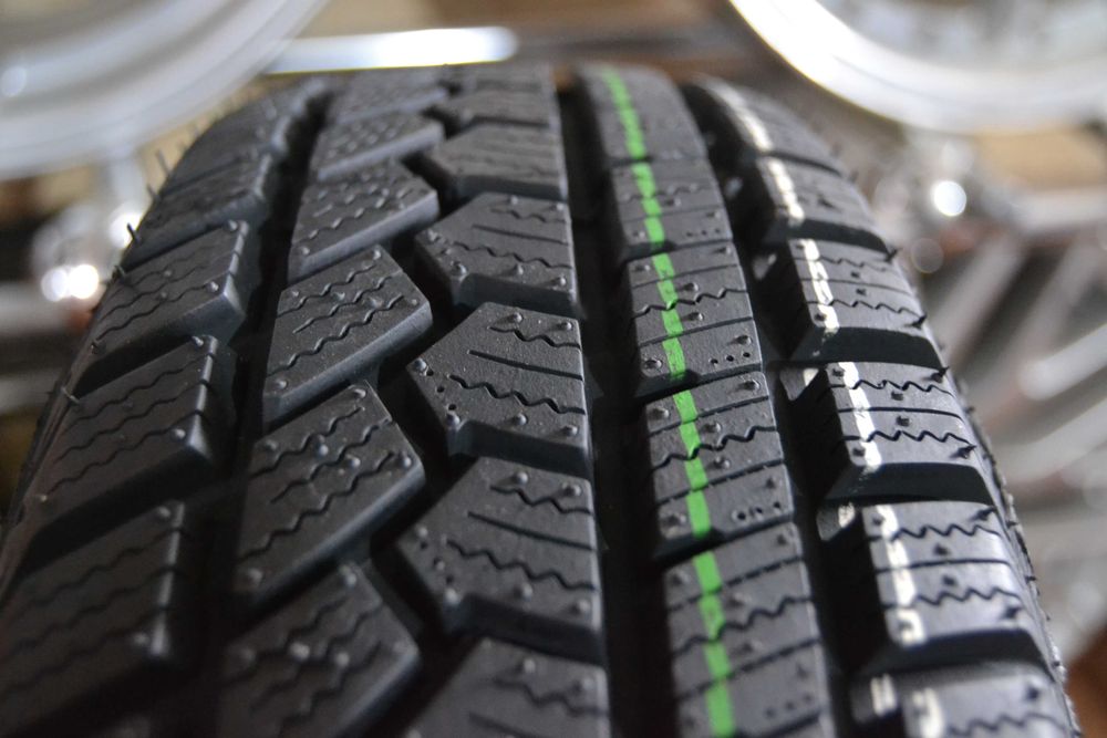 2x zima nowe 155/70r13 Sunfull 2022rok Sf-982 zimowe 155/70-13