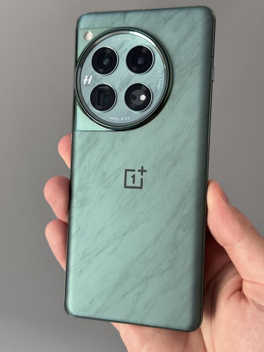 OnePlus 12 ОЗУ 16+12/512 глобальна не перешитий Китай 2фіз сім eSim
