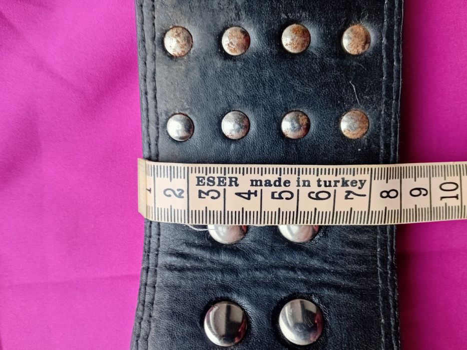 Ошейник с шипами