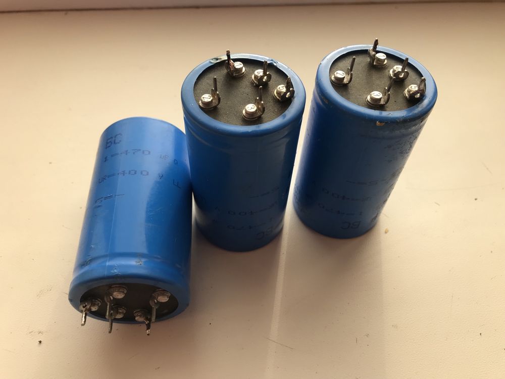 Конденсатор BC COMPONENTS  470 мкф 400В LL
