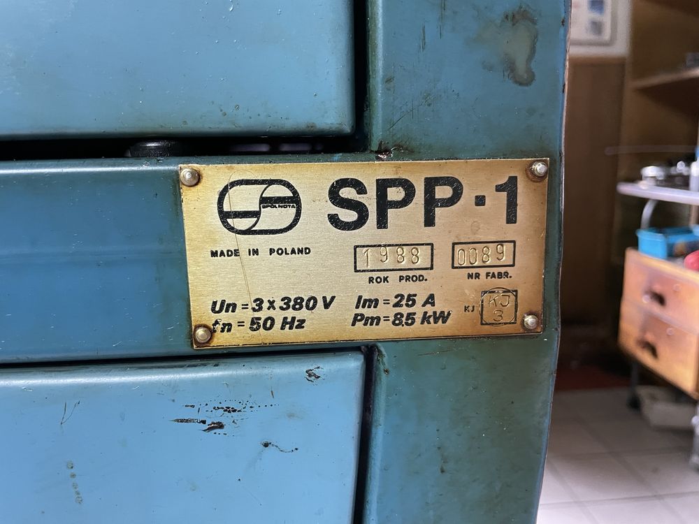 Stół probierczy SPP-1 do sprawdzania i regulacji pomp wtryskowych
