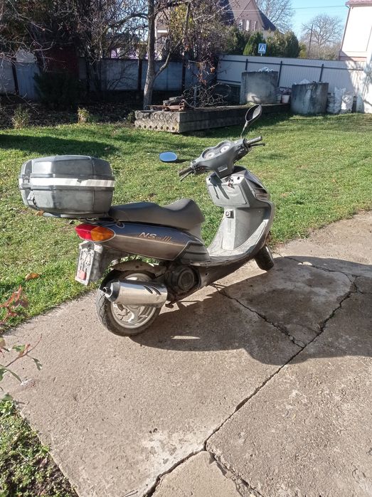 Продам скутер 125 Італія