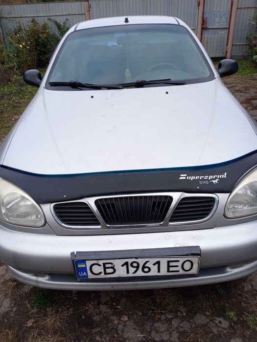 Автомобіль Ланос Сенс