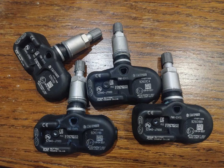 Czujniki ciśnienia TPMS (4szt.) Kia 52940-J7000 oryginał