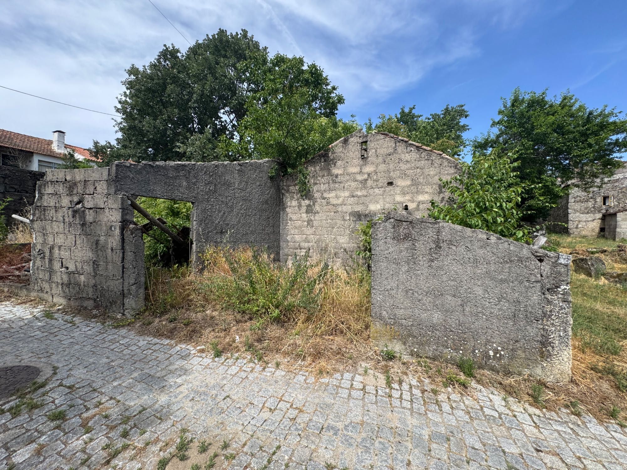 Casa - Moradia na Gata - (Guarda)