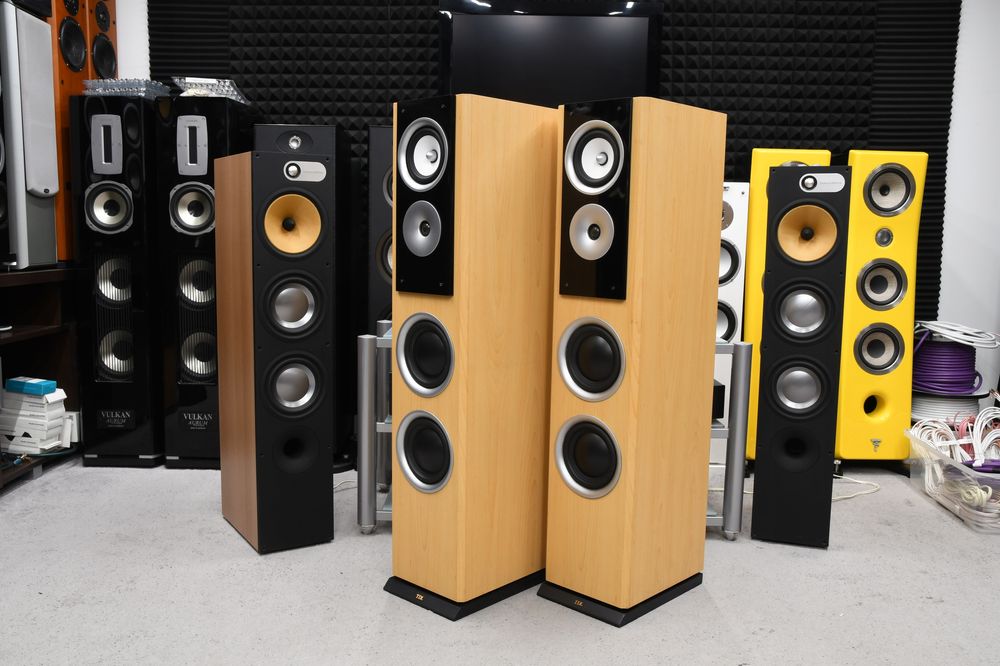 Zadbane kolumny Głośnikowe podłogowe stereo TDL STUDIO 10