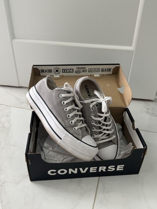 converse на платформі