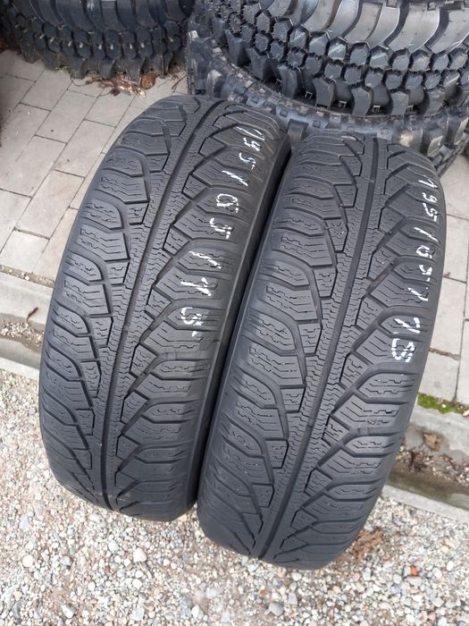 2x Opony Używane Zimowe 195/65R15 Uniroyal