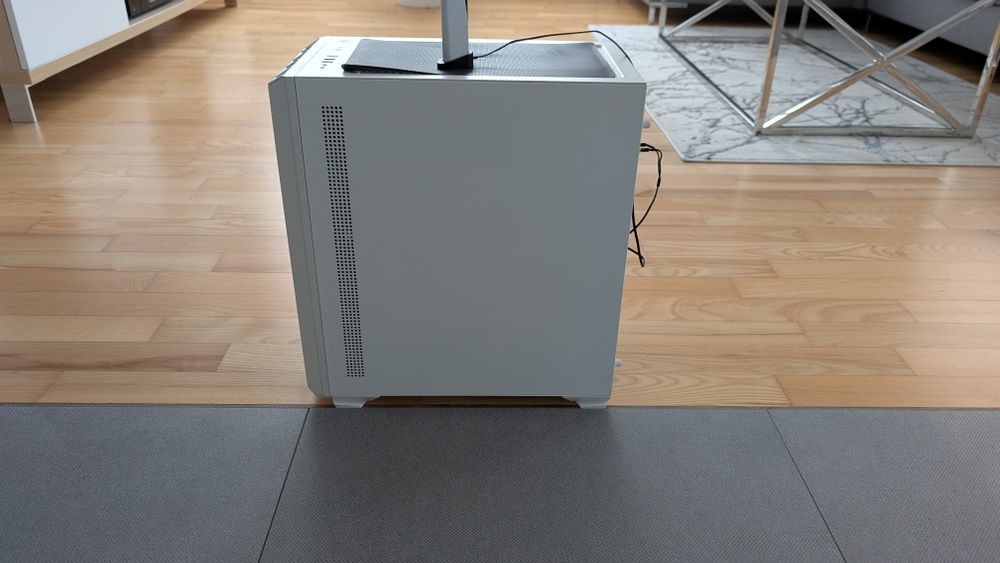 Komputer Intel core I5 13th gen, RTX4070