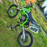 Kawasaki kx 125.