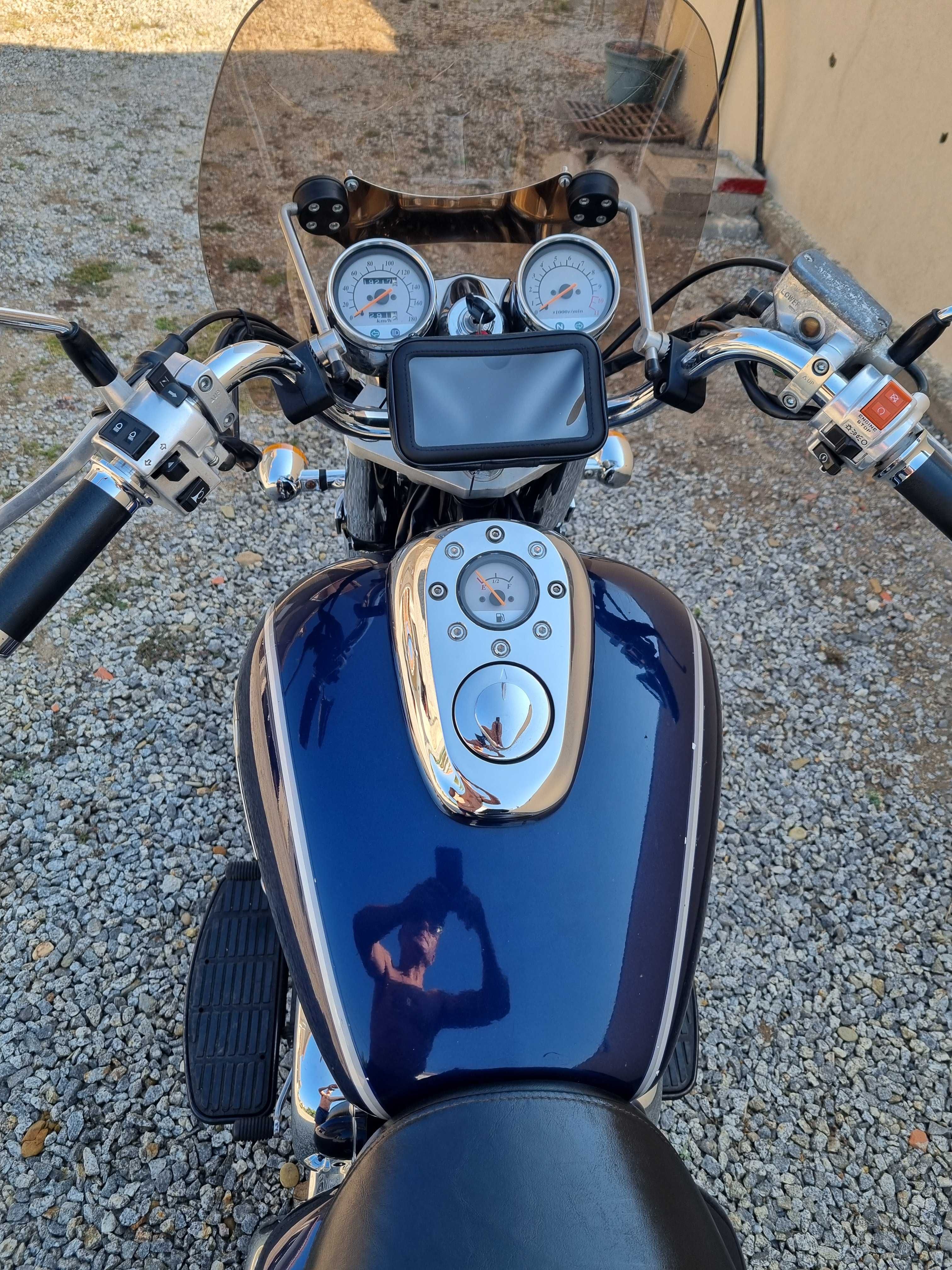 Mota Daelim 125 azul