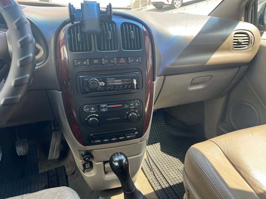Продам Chrysler Voyager 2001р. #68817