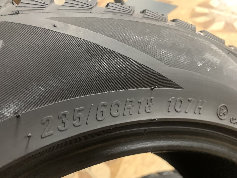 235/60/18 107Н MAXXIS Wictra SNOW SUV