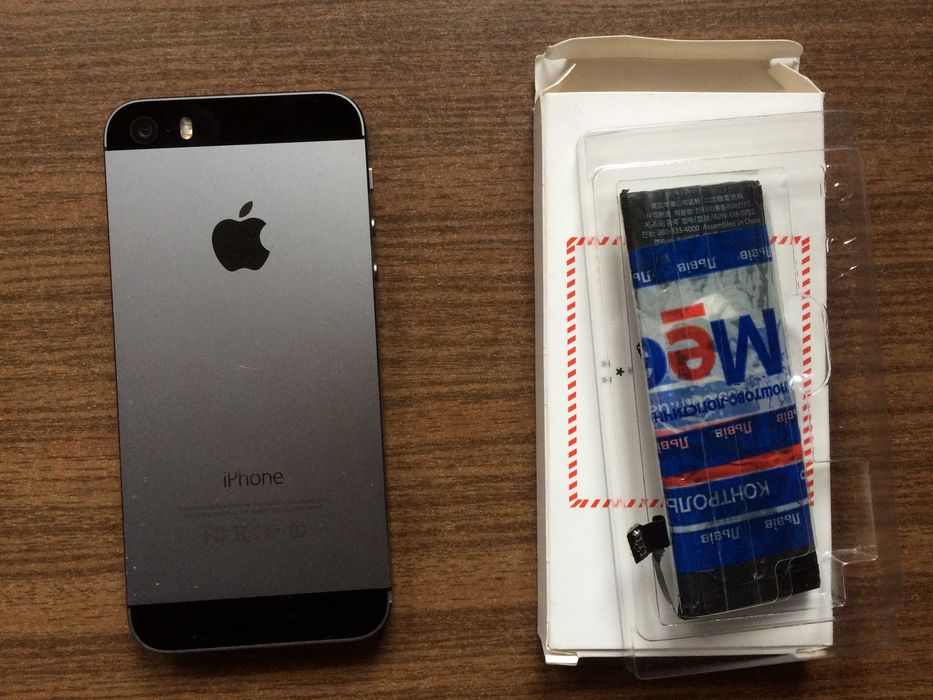 iPhone 5S neverlock 16GB на запчасти + вторая батарея или обмен