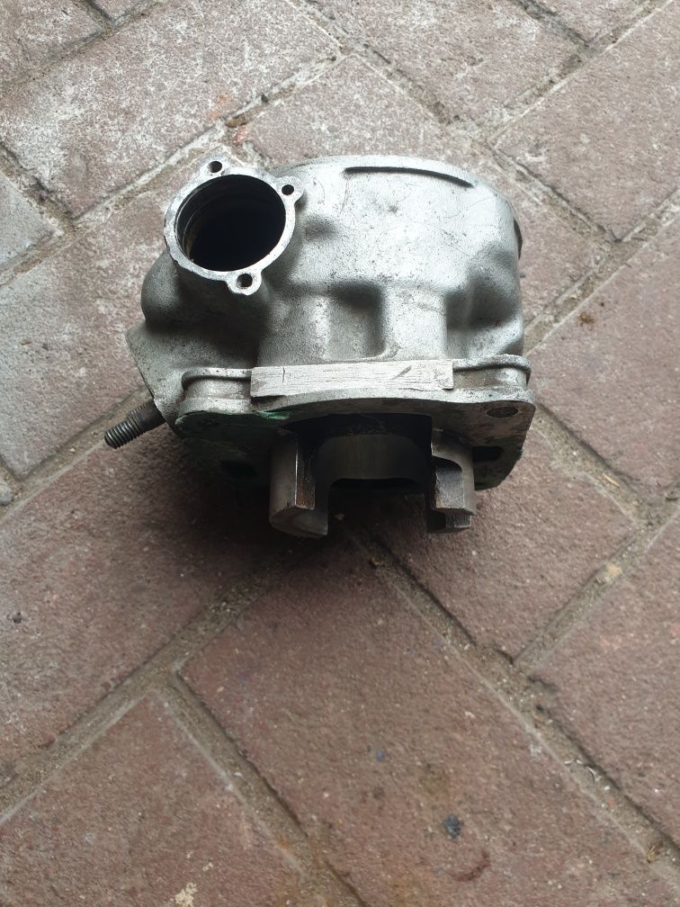 Cylinder Yamaha DT 125, TDR, Sachs 3MB00, głowica, zawór