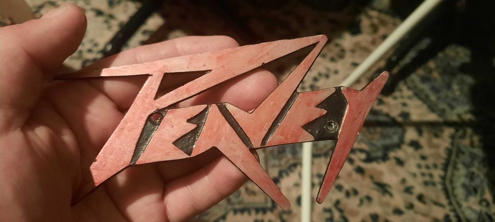 Logo metalowe Peavey