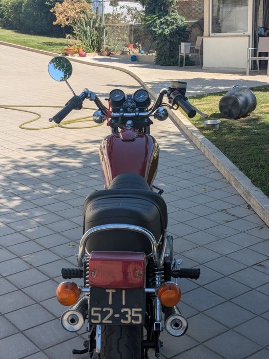 Honda cm 400 t 1981 (avariada)