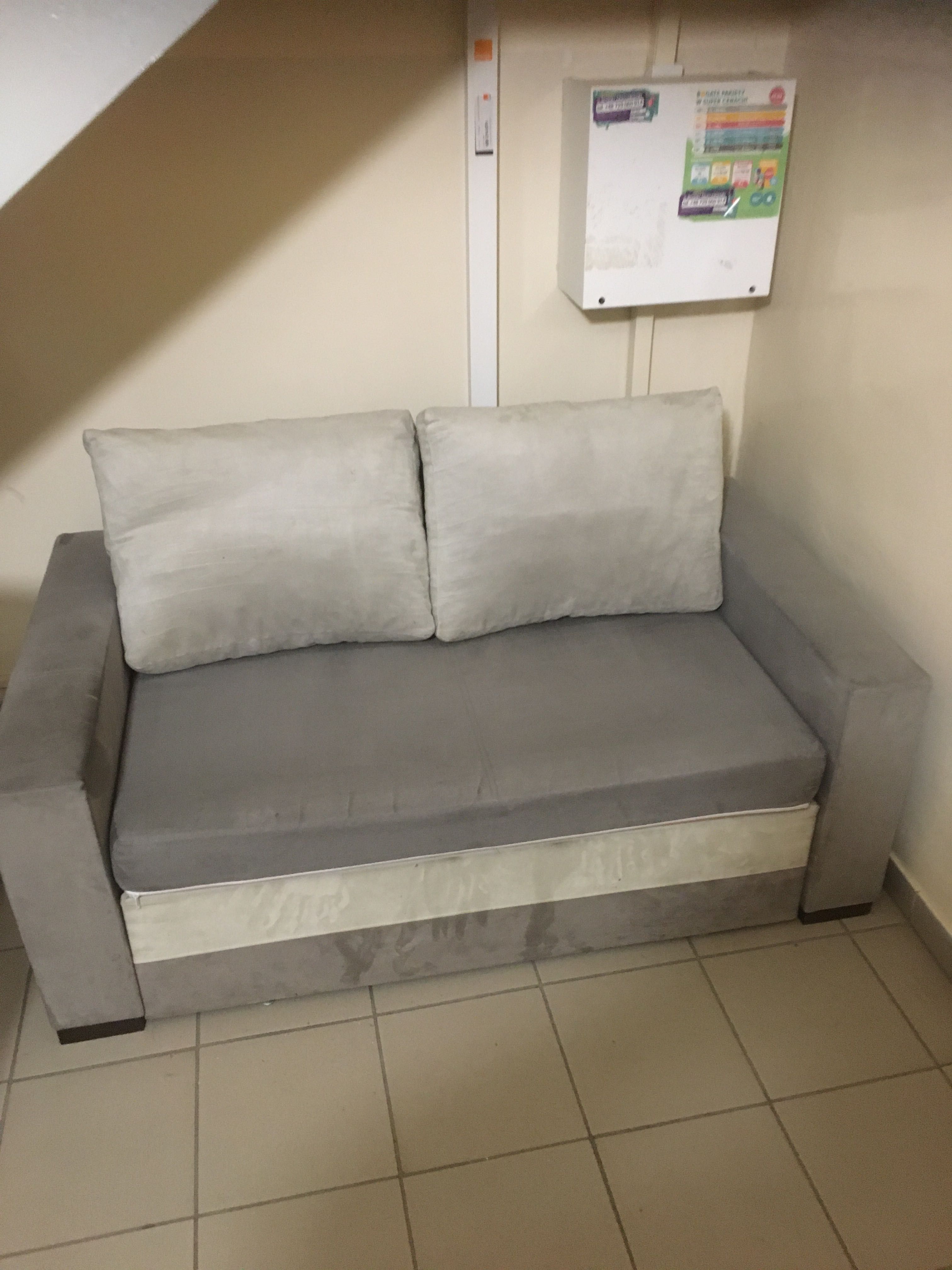 Sofa rozkładana dwuosobowa