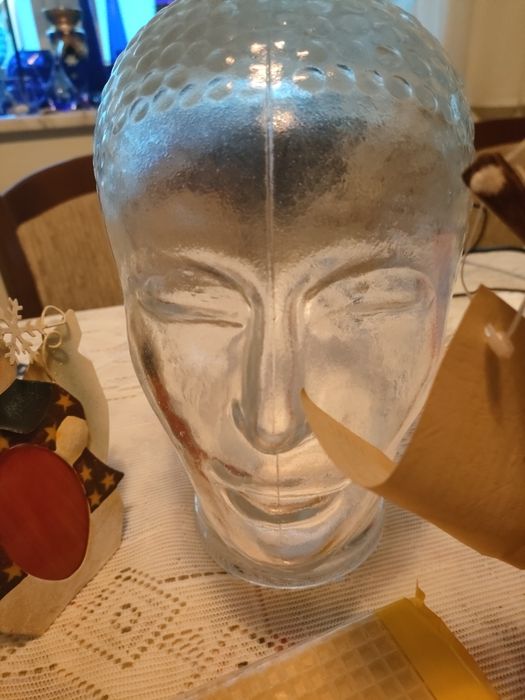 Szklana głowa vintage design