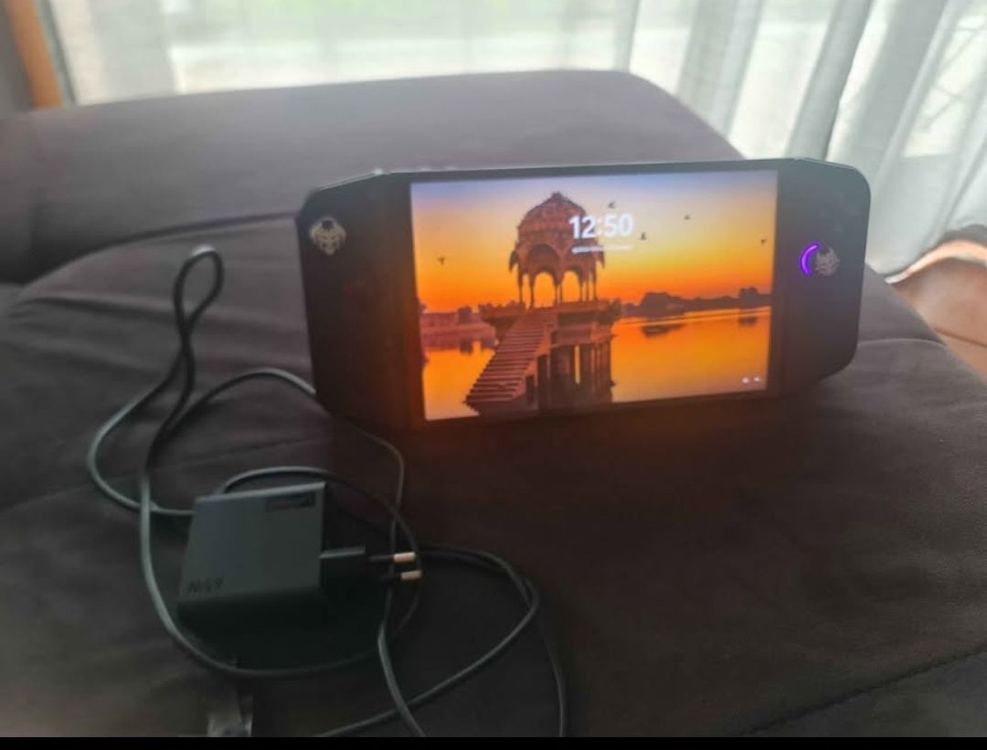 Lenovo Legion go 1TB Nova!