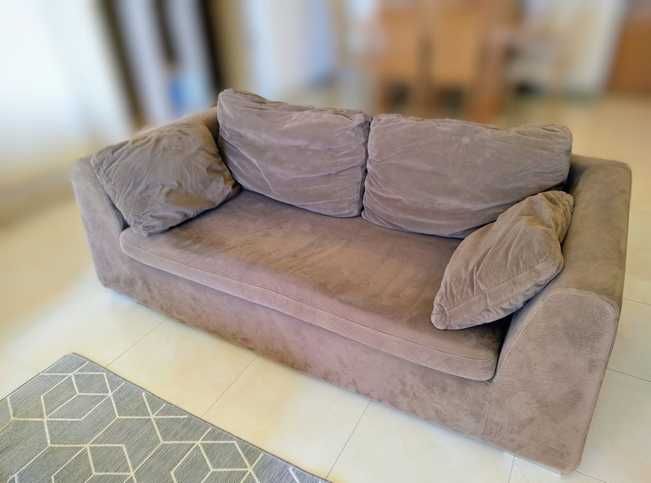 2 Sofás de veludo castanho