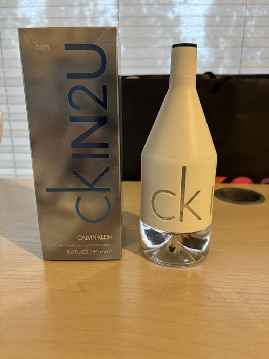 Flakon po perfumie Calvin Klein